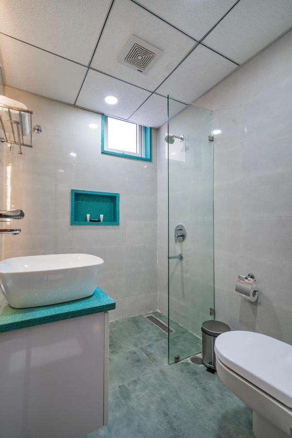 Skyla Studios & Suites - Hitech City Hajdarabad Zewnętrze zdjęcie