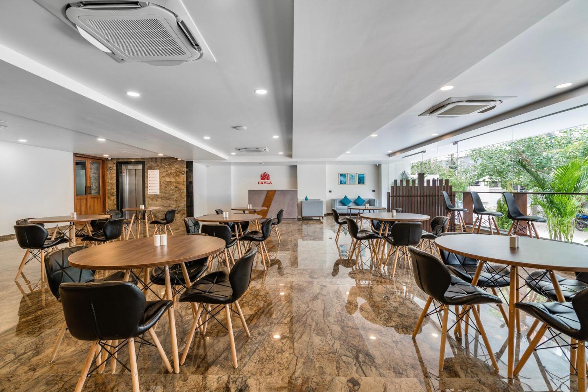 Skyla Studios & Suites - Hitech City Hajdarabad Zewnętrze zdjęcie